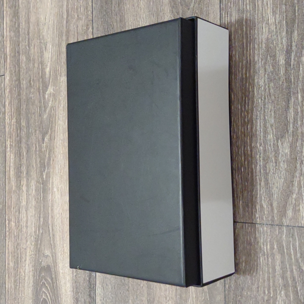 Authentic Chanel Gift box - Picture 9 of 10